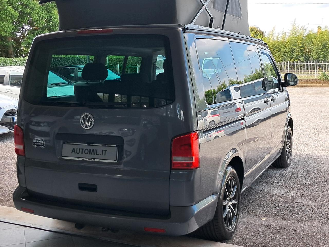 VOLKSWAGEN T5 CALIFORNIA BEACH 2.0 TDI 140 CV AUTOCARAVAN