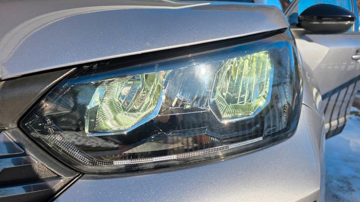 Peugeot 2008 1.2 puretech Allure s&s 100cv