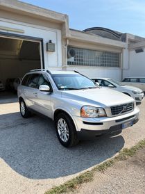 Volvo XC 90 XC90 2.4 D5 185 CV aut. AWD Executive
