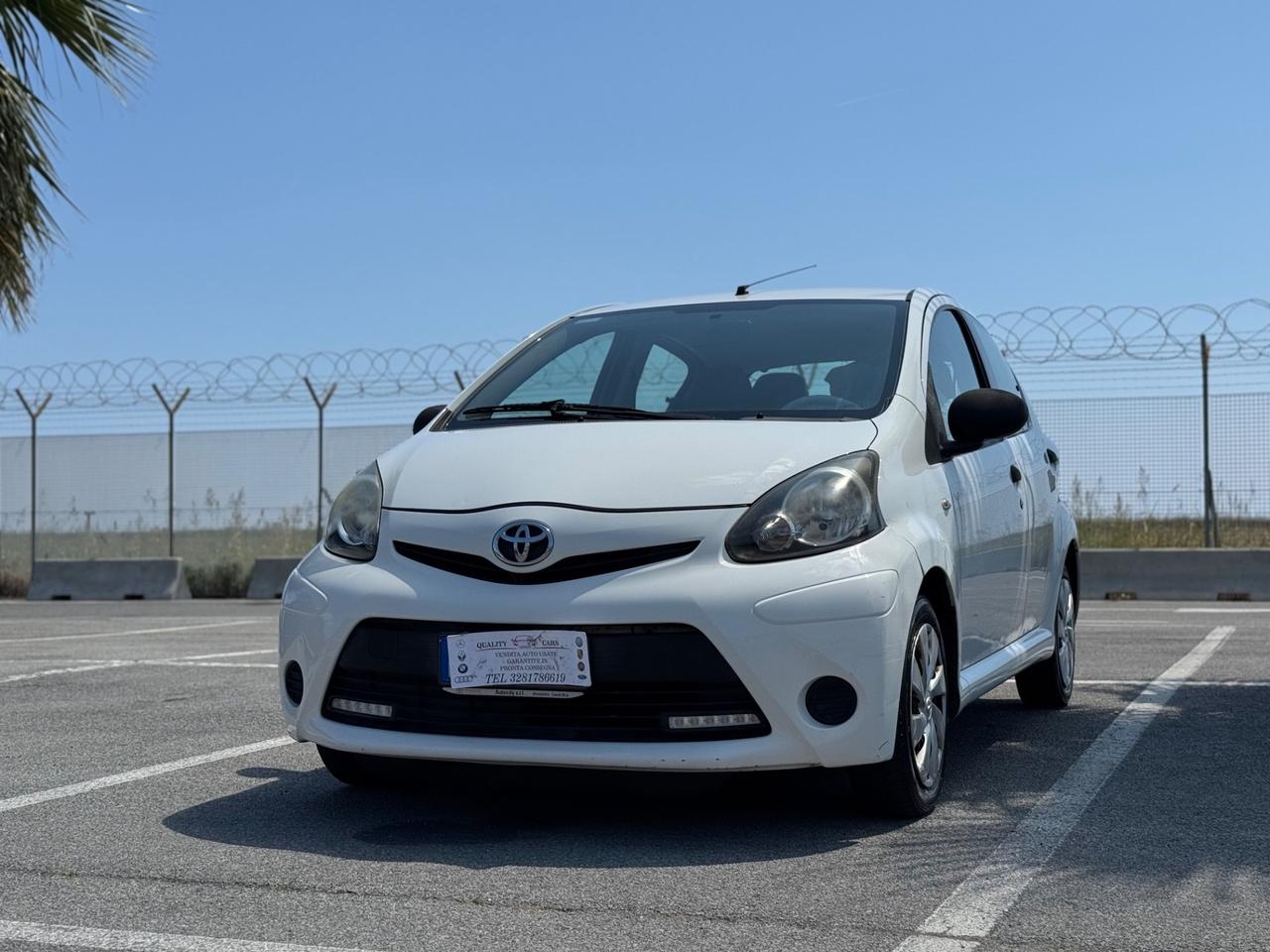 TOYOTA AYGO 1.0 BENZINA NEO PATENTATI 2012 12 MESI DI GARANZIA