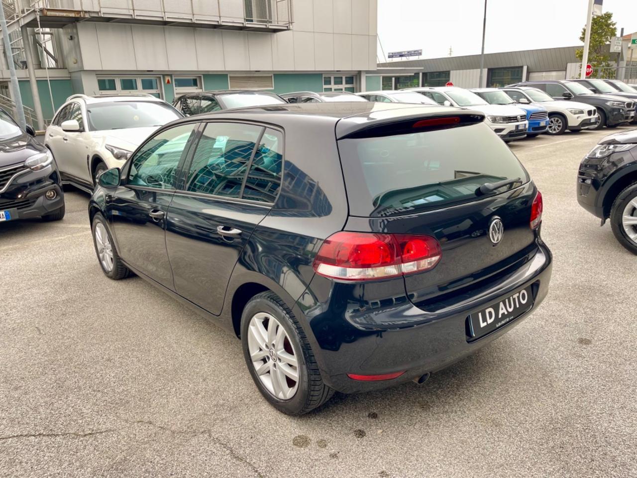 Volkswagen Golf 1.6 TDI DPF DSG 5p. Highline