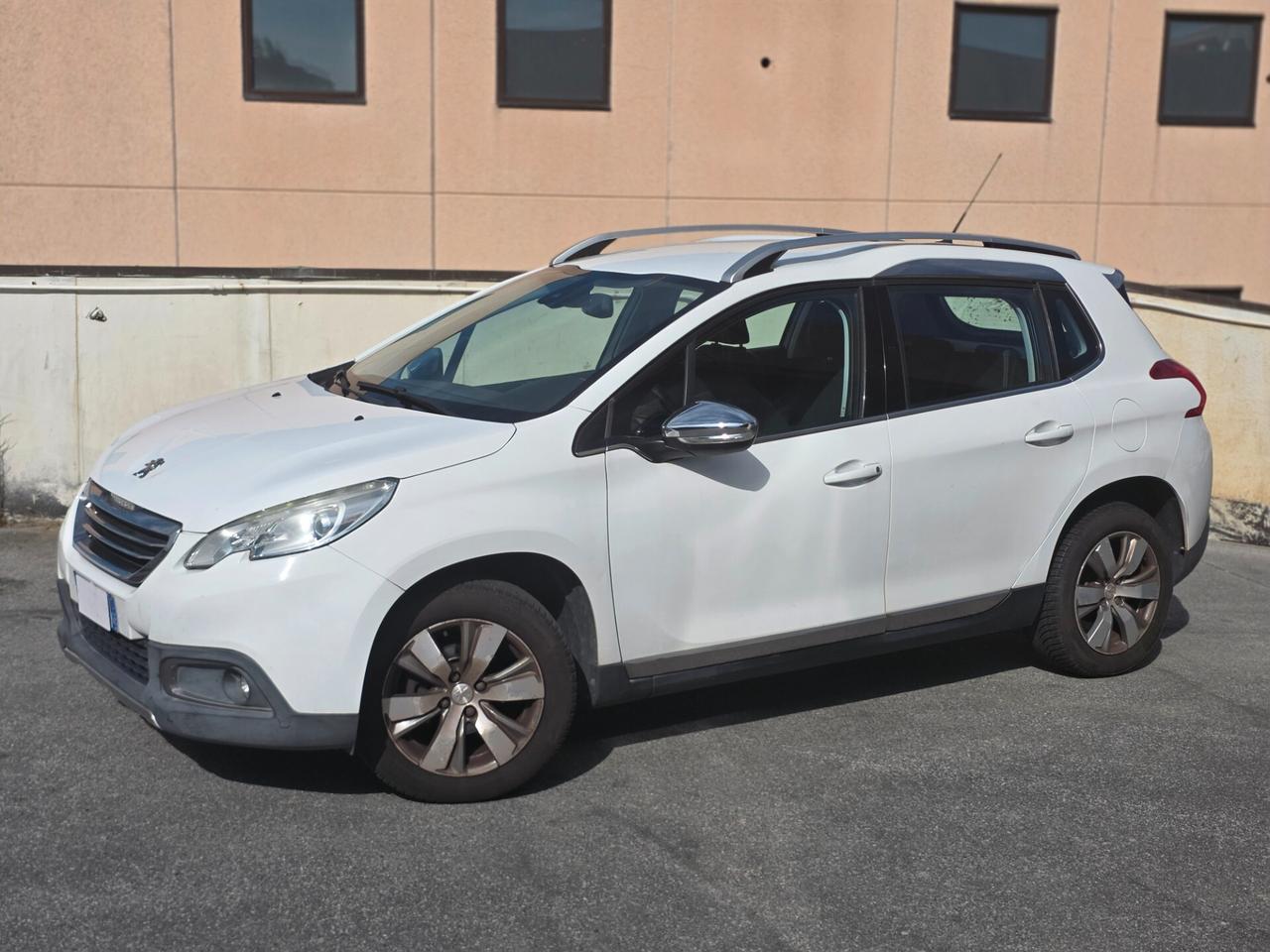 Peugeot 2008 PureTech 82 Allure