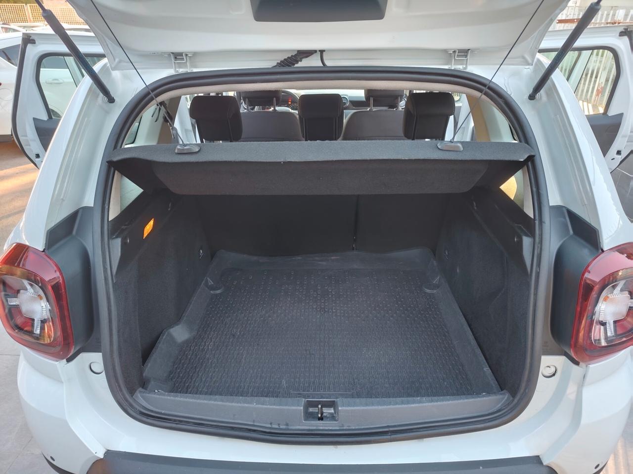 Dacia Duster 1.0 BENZINA E GPL DI SERIE 100 CV 15th Anniversary