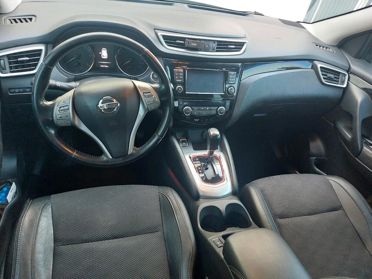 Nissan Qashqai 1.6 dCi 2WD Tekna 130CV XTRONIC