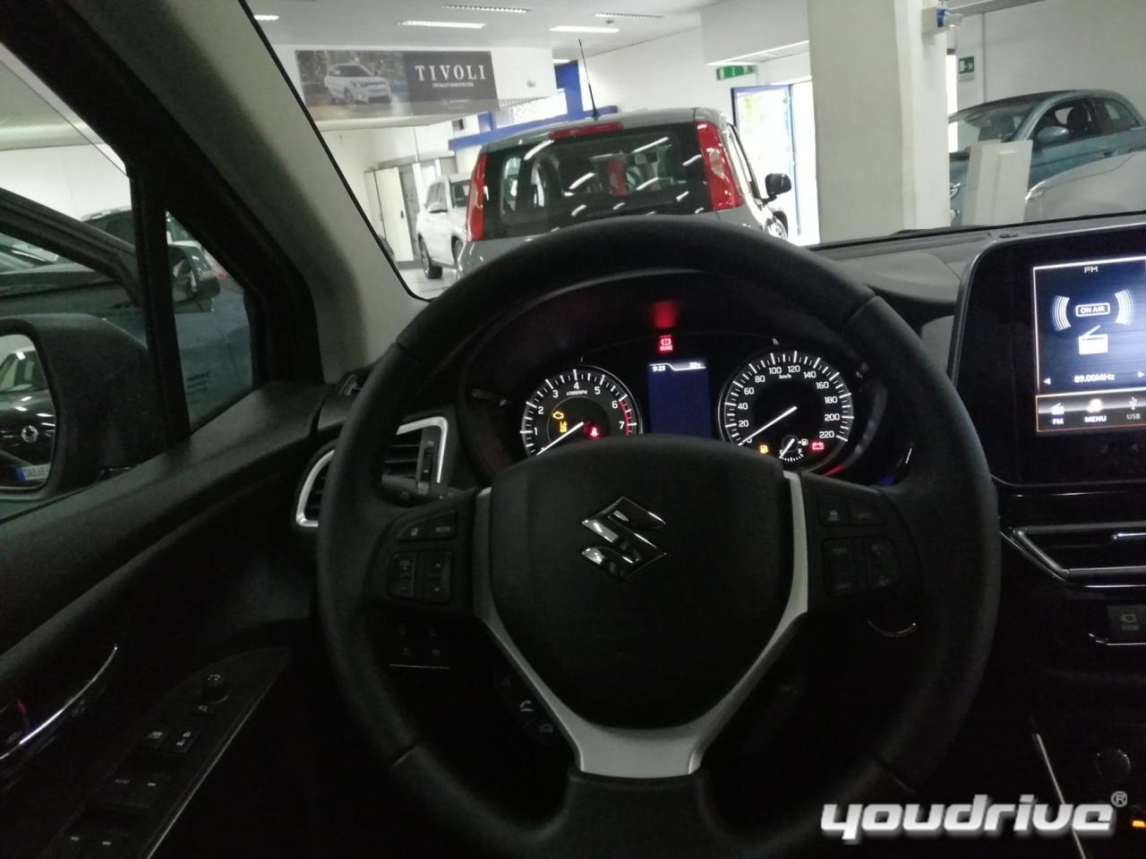 Suzuki S-Cross 1.4 Hybrid Top