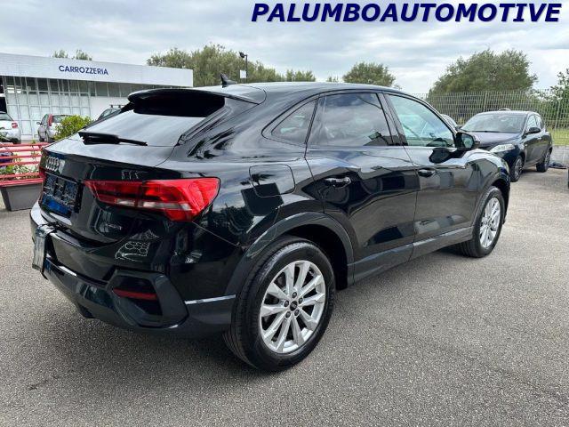 AUDI Q3 40 TDI quattro S tronic Business