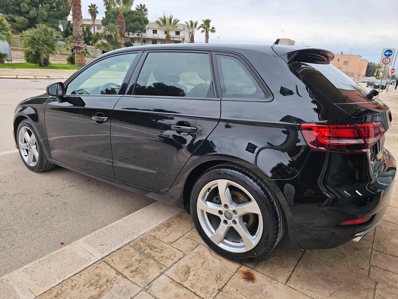 AUDI A3 SPB 35 2.0 TDI 150CV SPORT STRONIC FULL