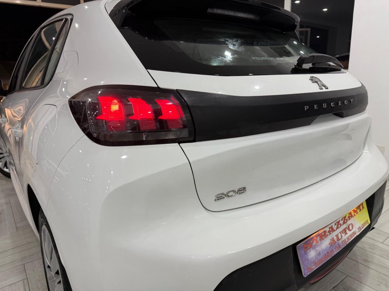 Peugeot 208 BlueHDi 100cv 5P ALLURE NAVI/CARPLAY2022