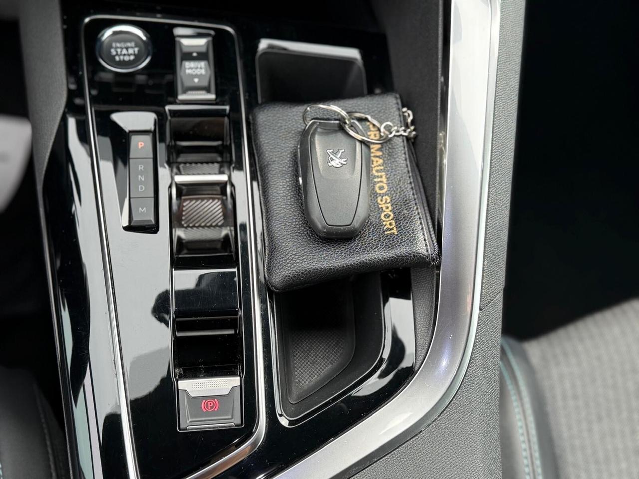 Peugeot 3008 HDi RESTYLING FULL OPTIONAL PERFETTA AFFARE