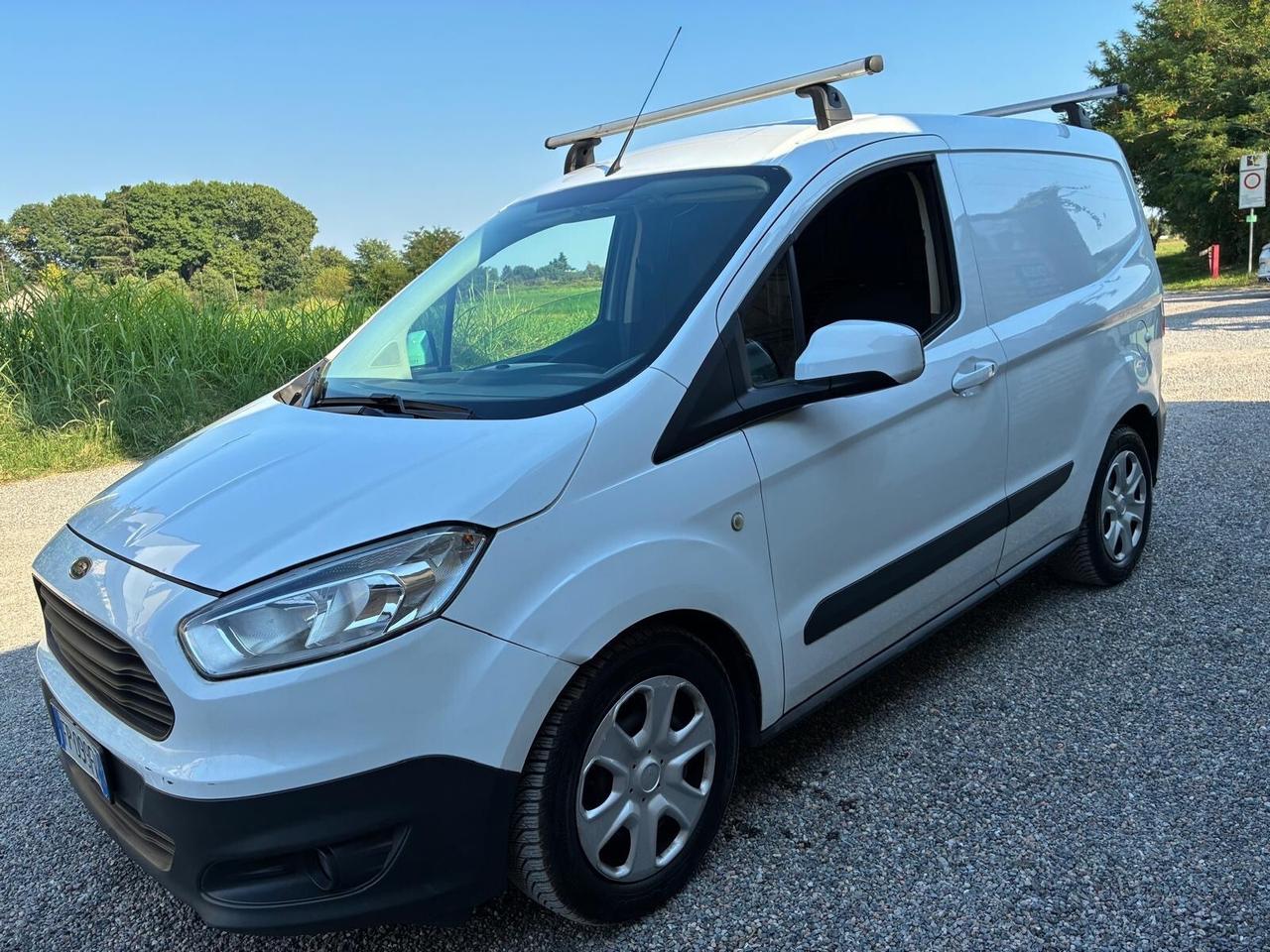 Ford Transit Courier 1.5 TDCi 75CV Van Trend