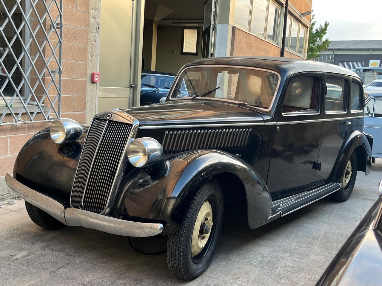 Lancia Artena PININFARINA presidenziale