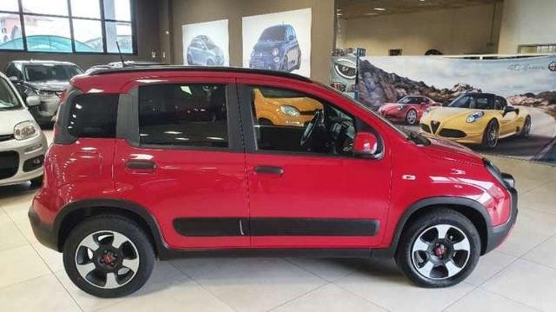 FIAT Panda New 1.0 FireFly Hybrid City Cross