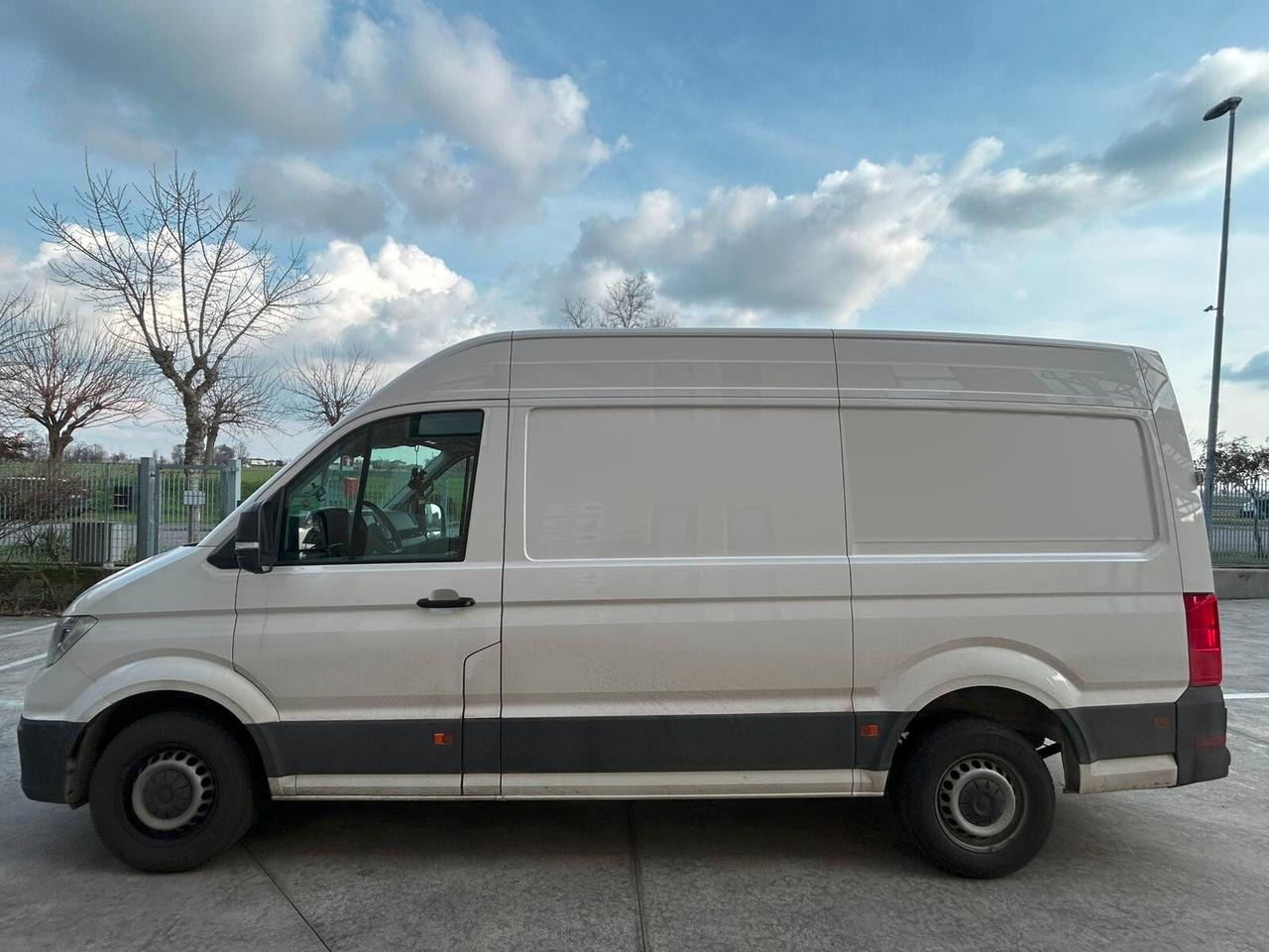 Volkswagen Crafter 2.0 TDI 140CV Furgone - ANCHE PER NEOPATENTATI