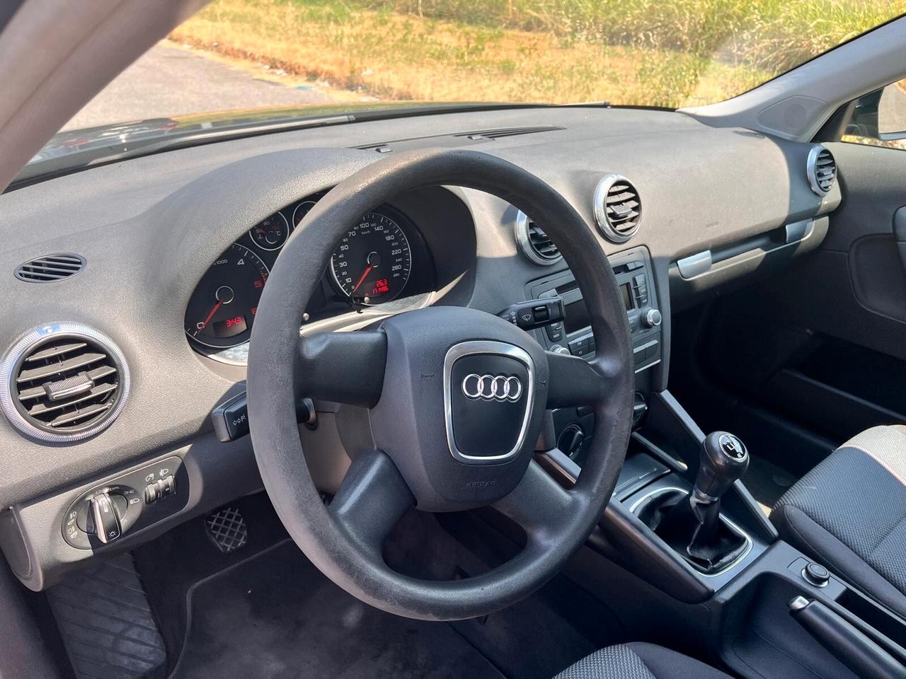 Audi A3 1.6 TDI 90 CV