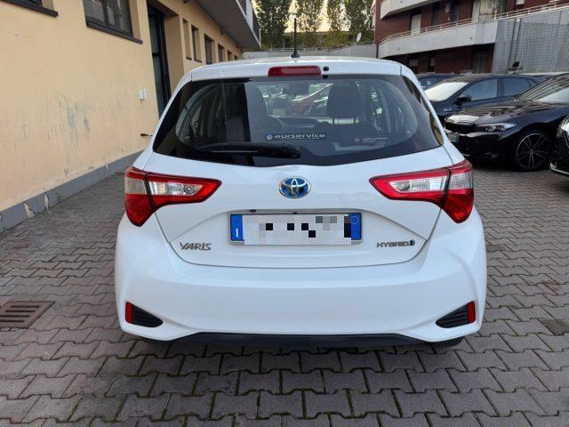 TOYOTA Yaris 1.5 5 porte Active
