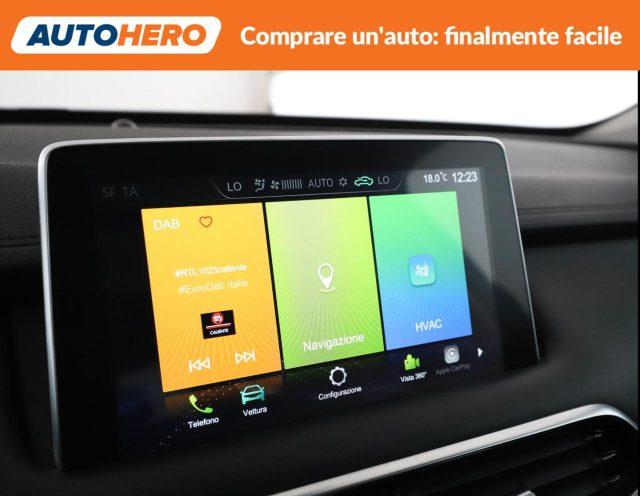 MG EHS Plug-in Hybrid Luxury