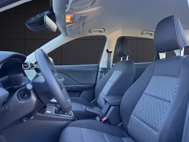 MG ZS 1.5 Standard Ice