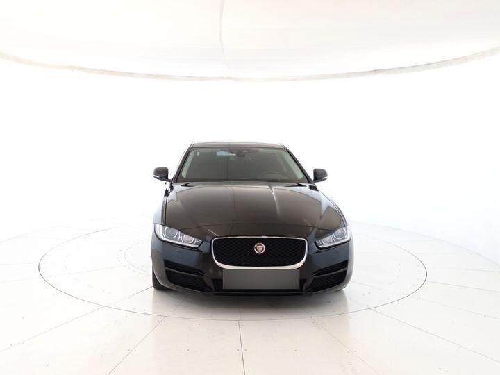 Jaguar XE 2.0 D Turbo 180CV Prestige