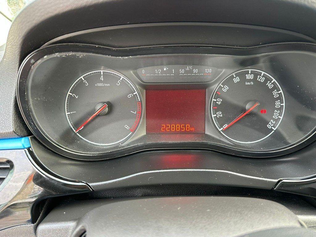 OPEL Corsa 1.4 90CV 5 porte Innovation +metano