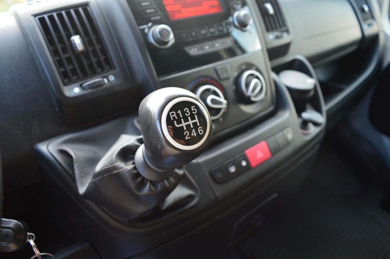 Peugeot Boxer 333 2.0 BlueHDi 130 PM-TM 9 POSTI