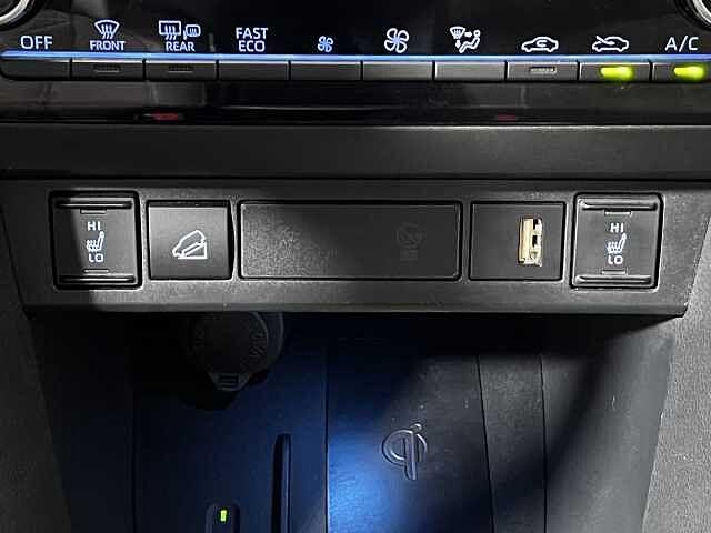 Toyota Yaris Cross 1.5 Hybrid 5p. E-CVT AWD-i Premiere