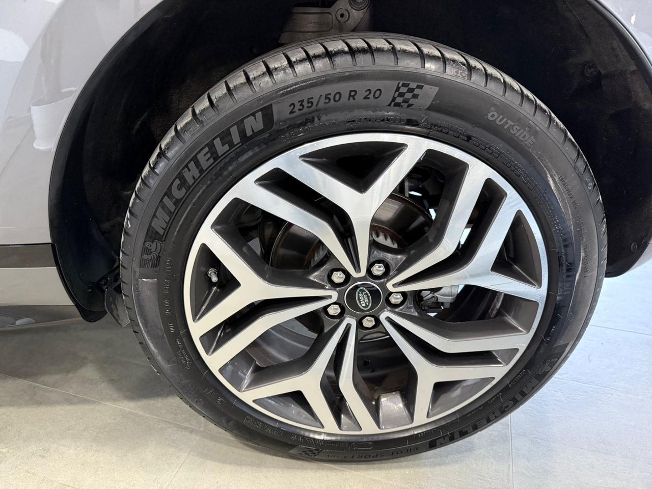 Range Rover Evoque 2.0D I4 204 CV R-Dynamic TETTO APRIBILE