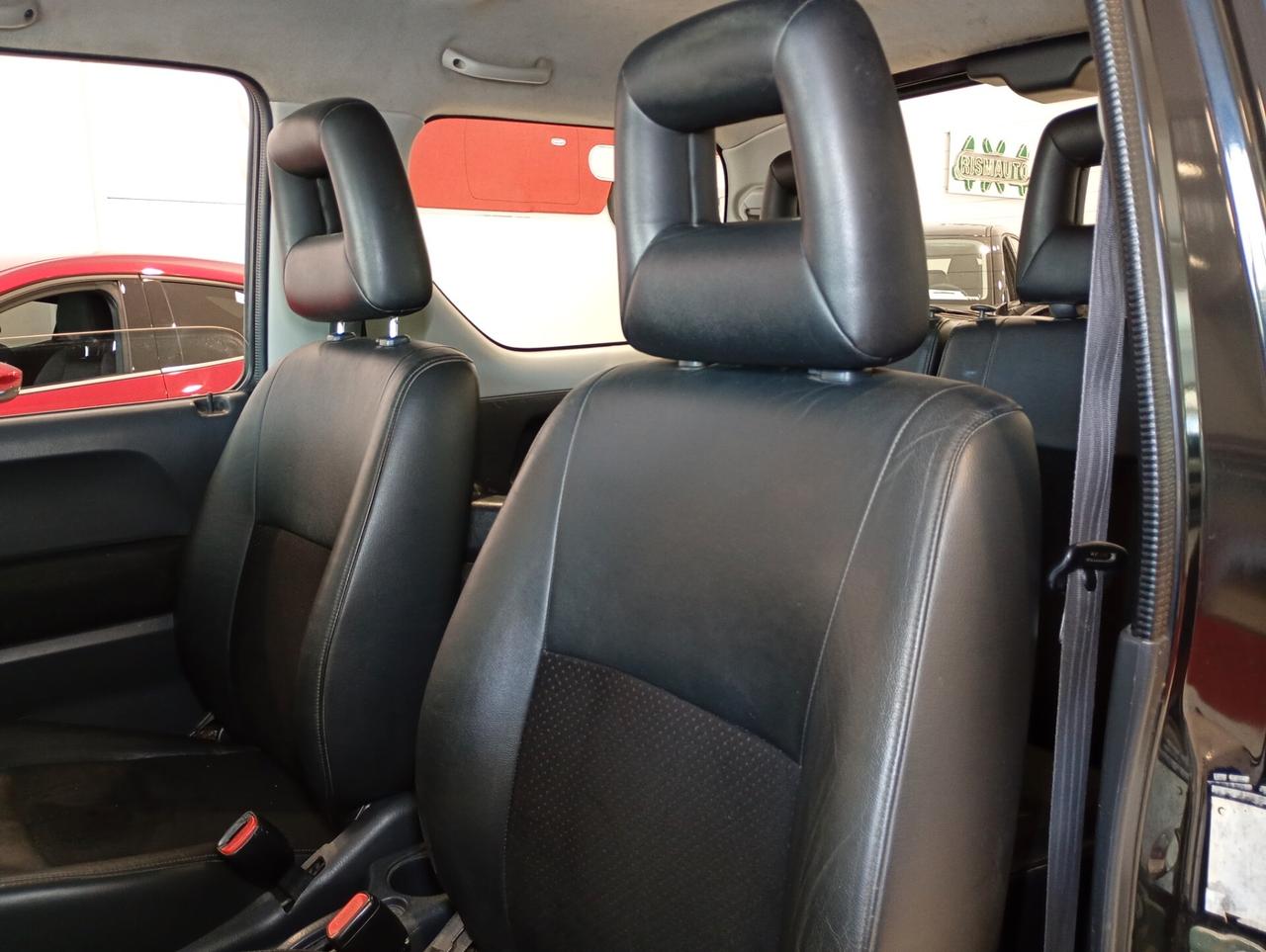 Suzuki Jimny 1.3i 16V cat 4WD JLX Più