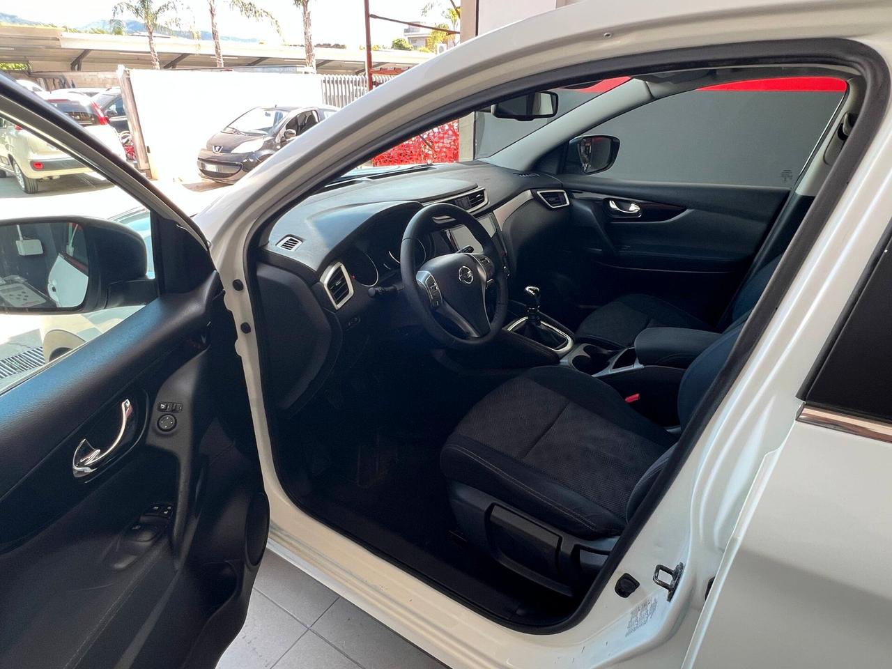 Nissan Qashqai Qashqai+2 1.5 dCi DPF Visia