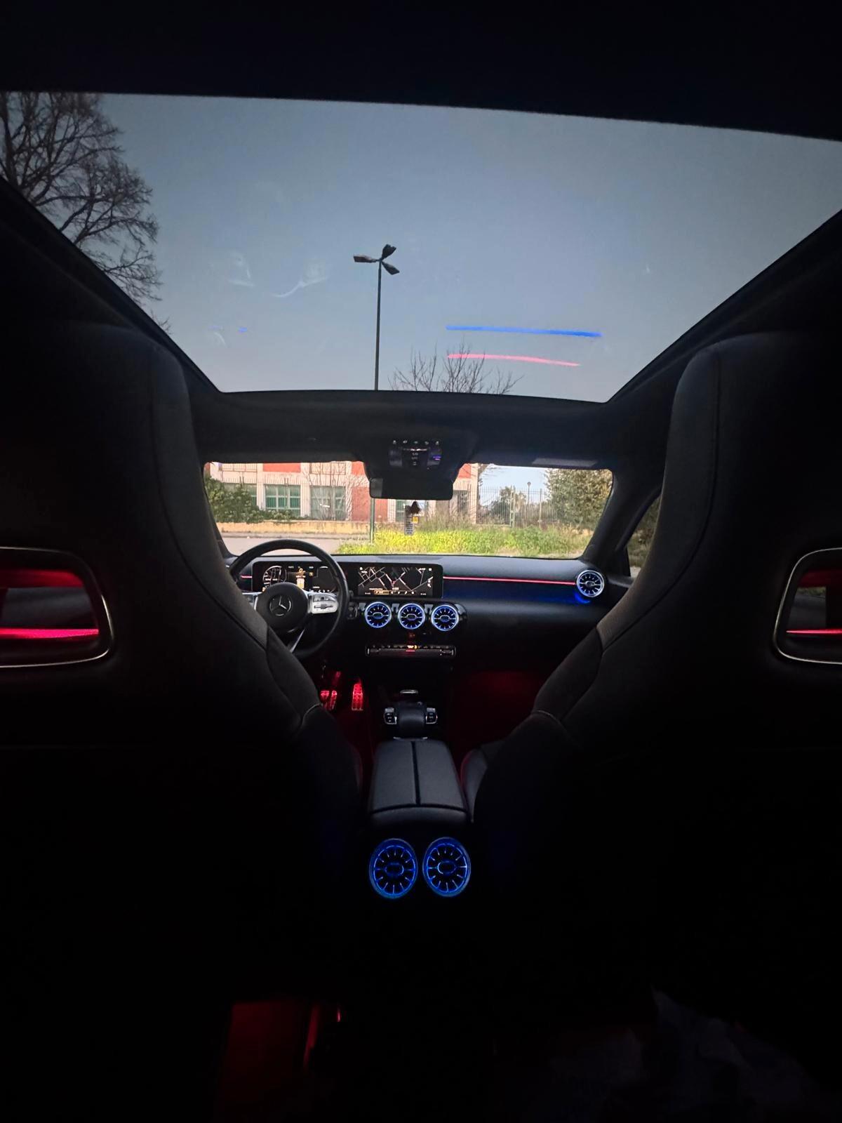 Mercedes Classe A TETTO APRIBILE 180d Automatic Premium AMG