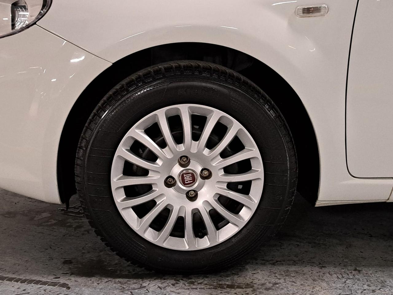 Fiat Punto 1.3 16V M-jet Easy 5 P. N1 Autocarro 4 Posti