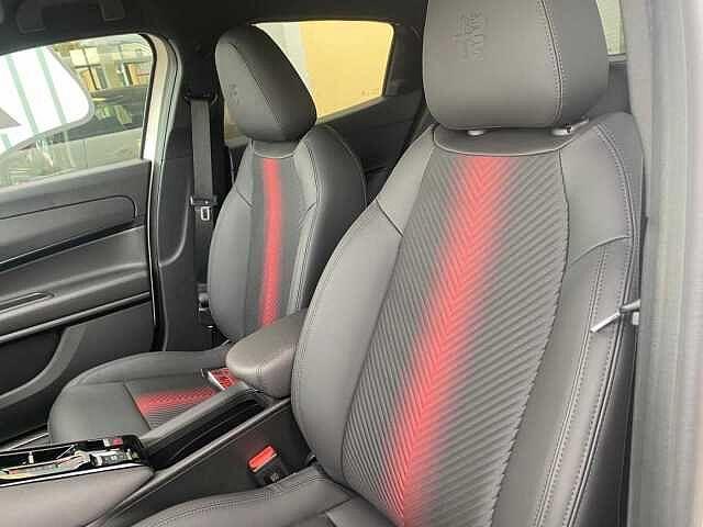 Alfa Romeo Junior 1.2 136 CV Hybrid eDCT6 Speciale