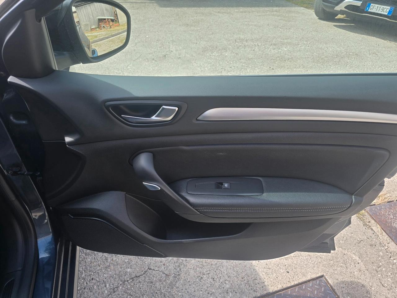 Renault Megane Mégane Sporter Blue dCi 115 CV EDC Techno