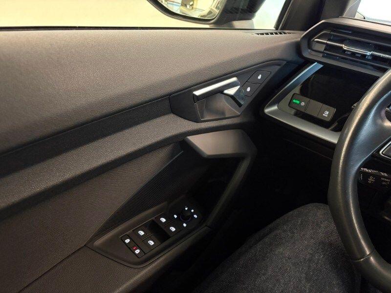 AUDI A3 SPB 35 TDI Business