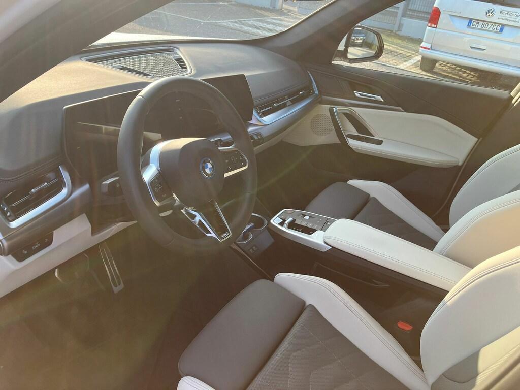 BMW iX1 20 MSport Pro eDrive