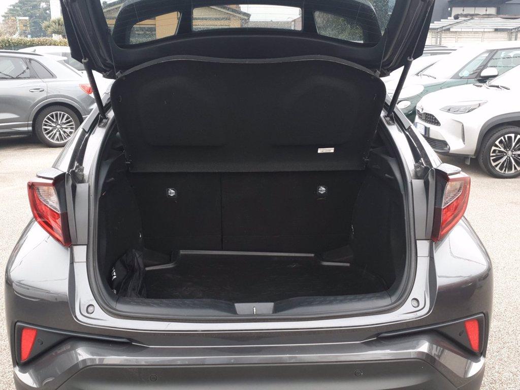 TOYOTA C-hr 1.8h trend e-cvt del 2022