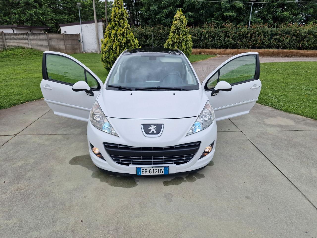 Peugeot 207 1.6 THP 156CV 5p. Féline