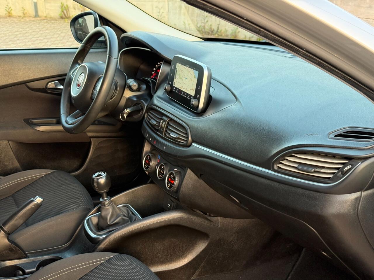 Fiat Tipo 1.3 Mjt S&S SW Business Navi CarPlay Sensori