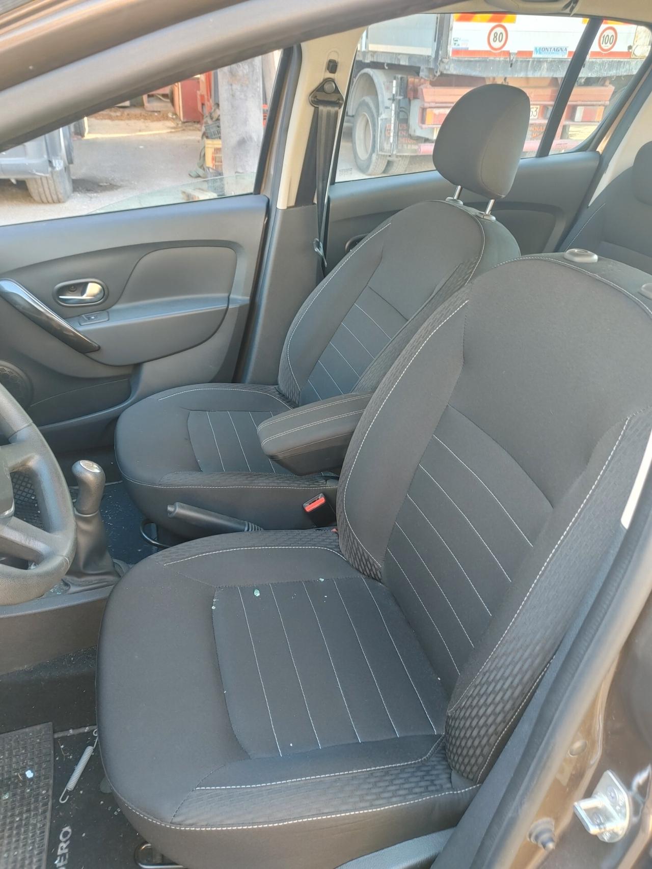 Dacia Sandero 22.000km!!! GPL
