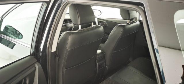 TOYOTA Auris Touring Sports 1.4 D-4D Lounge