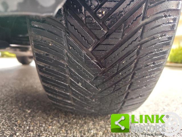 FORD Kuga 2.0 TDCI 163 CV 4WD Powershift Titanium GAR.INCL.