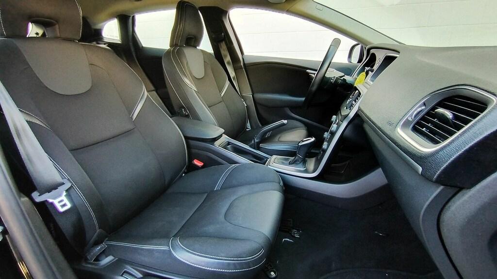 Volvo V40 2.0 D2 Business Plus Geartronic