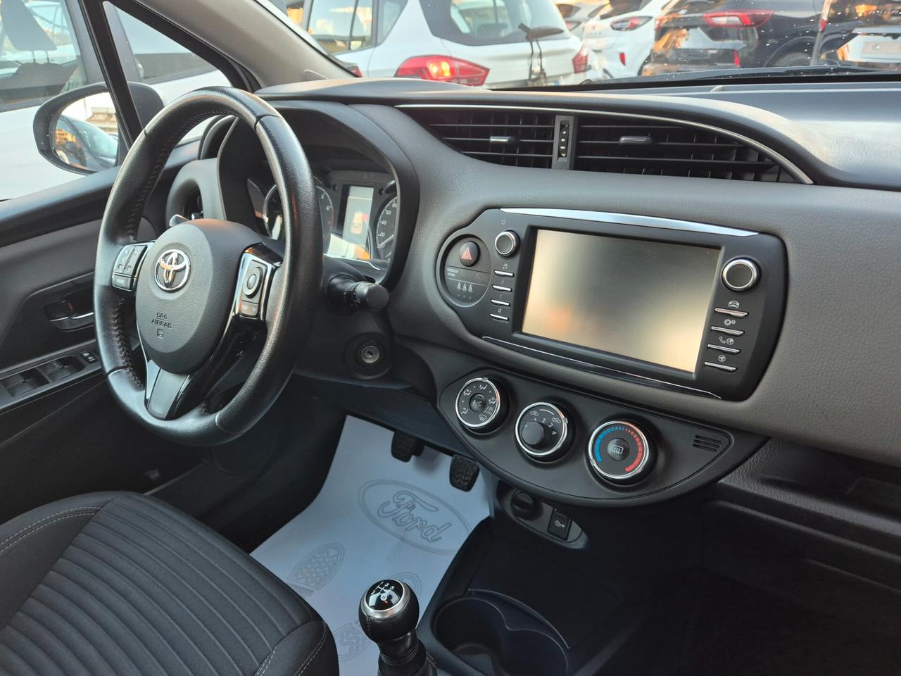 Toyota Yaris ACTIVE 1.0BENZINA 69CV