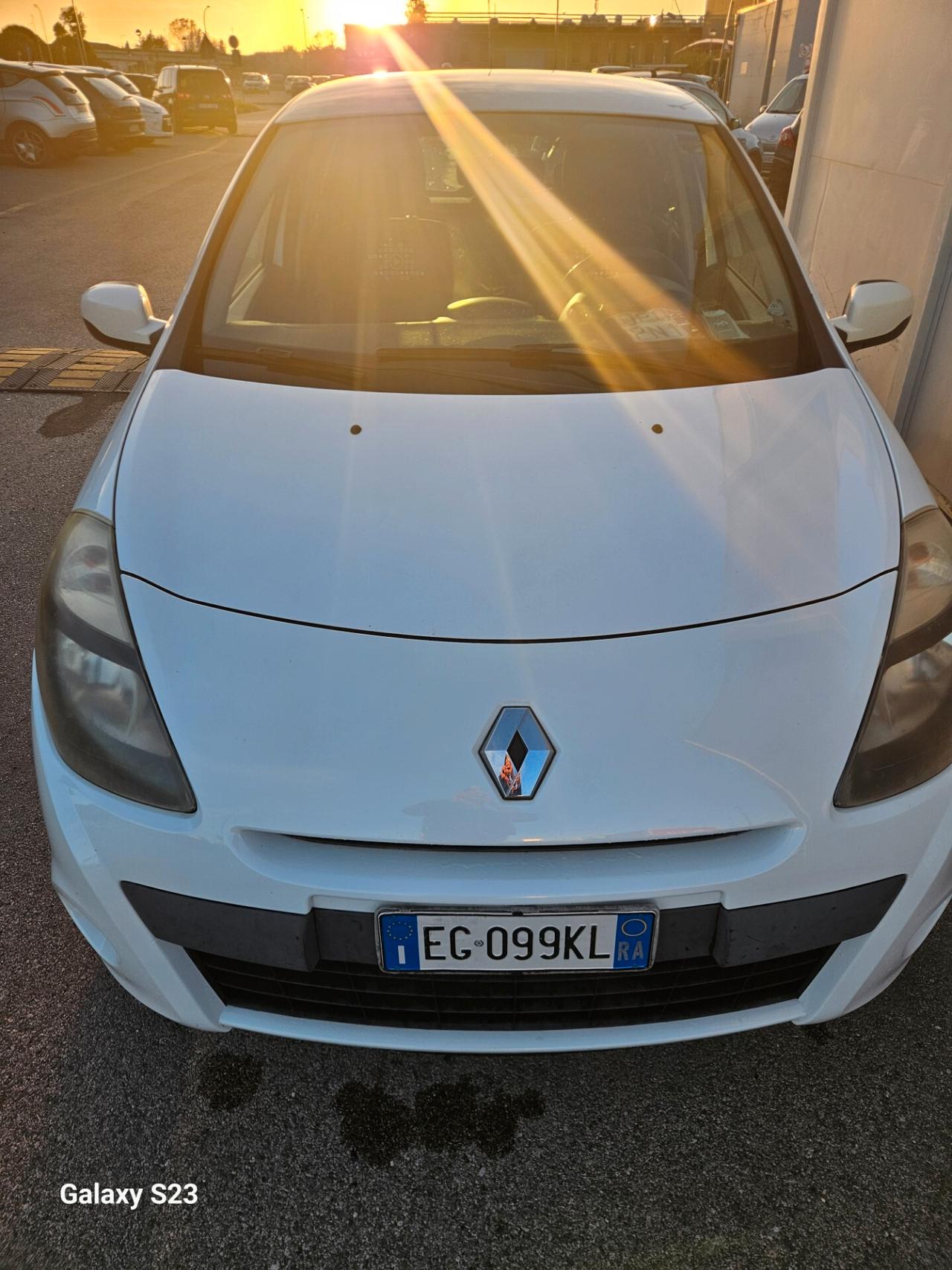 Renault Clio 1.2 16V 5 porte Luxe