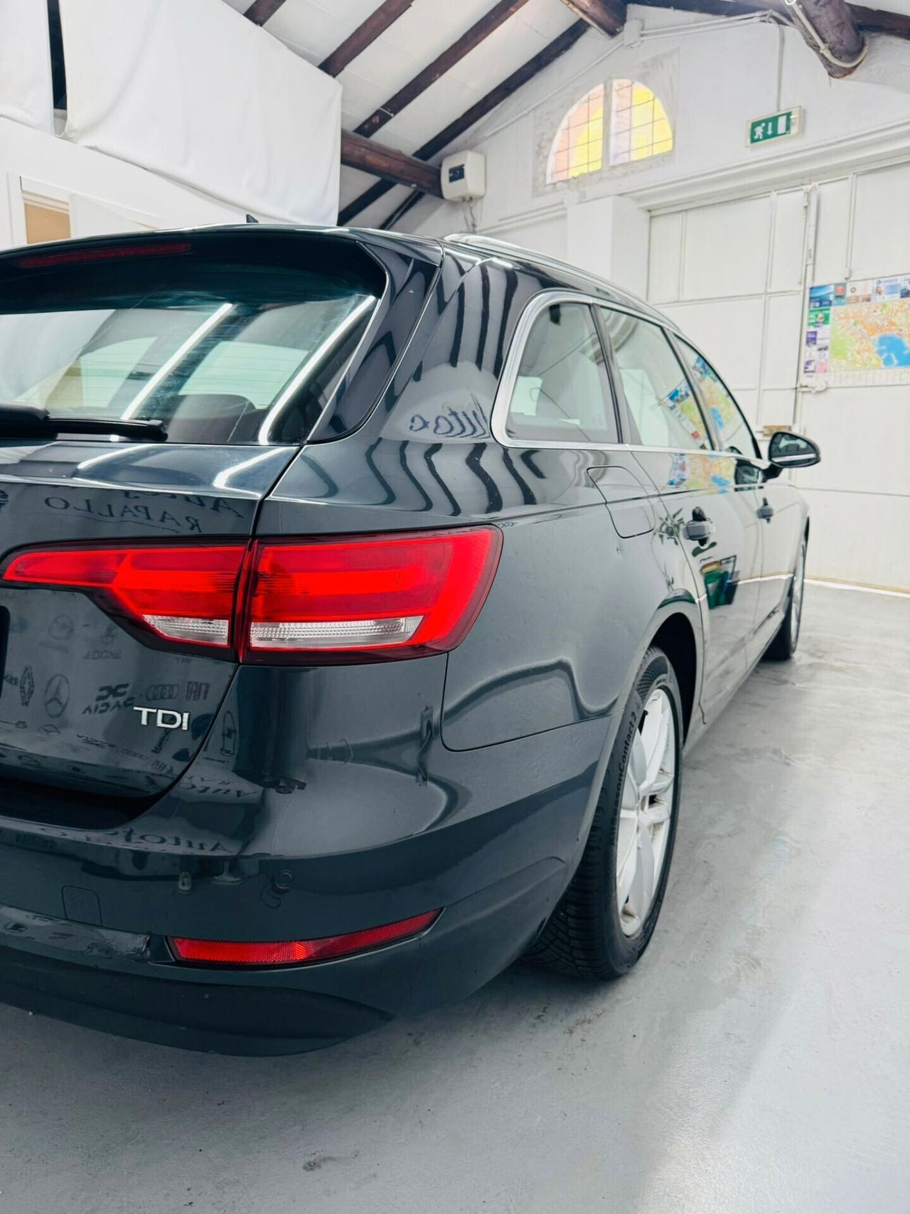 Audi A4 Avant 2.0 TDI 190 CV S tronic line edition