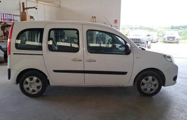 RENAULT Kangoo 1.5 dCi 116 CV 5 porte Life N1 Autocarro 5 posti