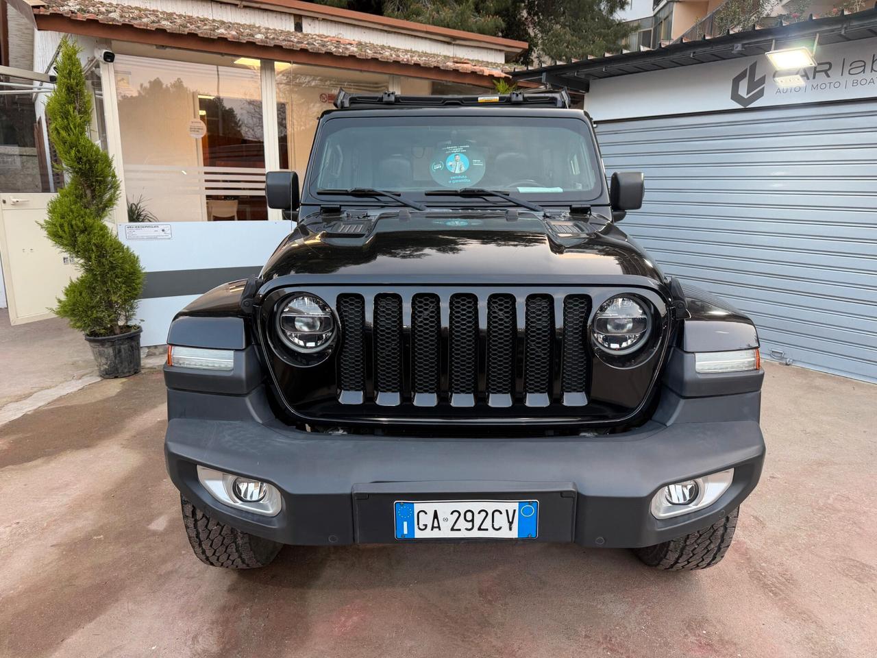 Jeep Wrangler 2.2 Mjt II Sahara