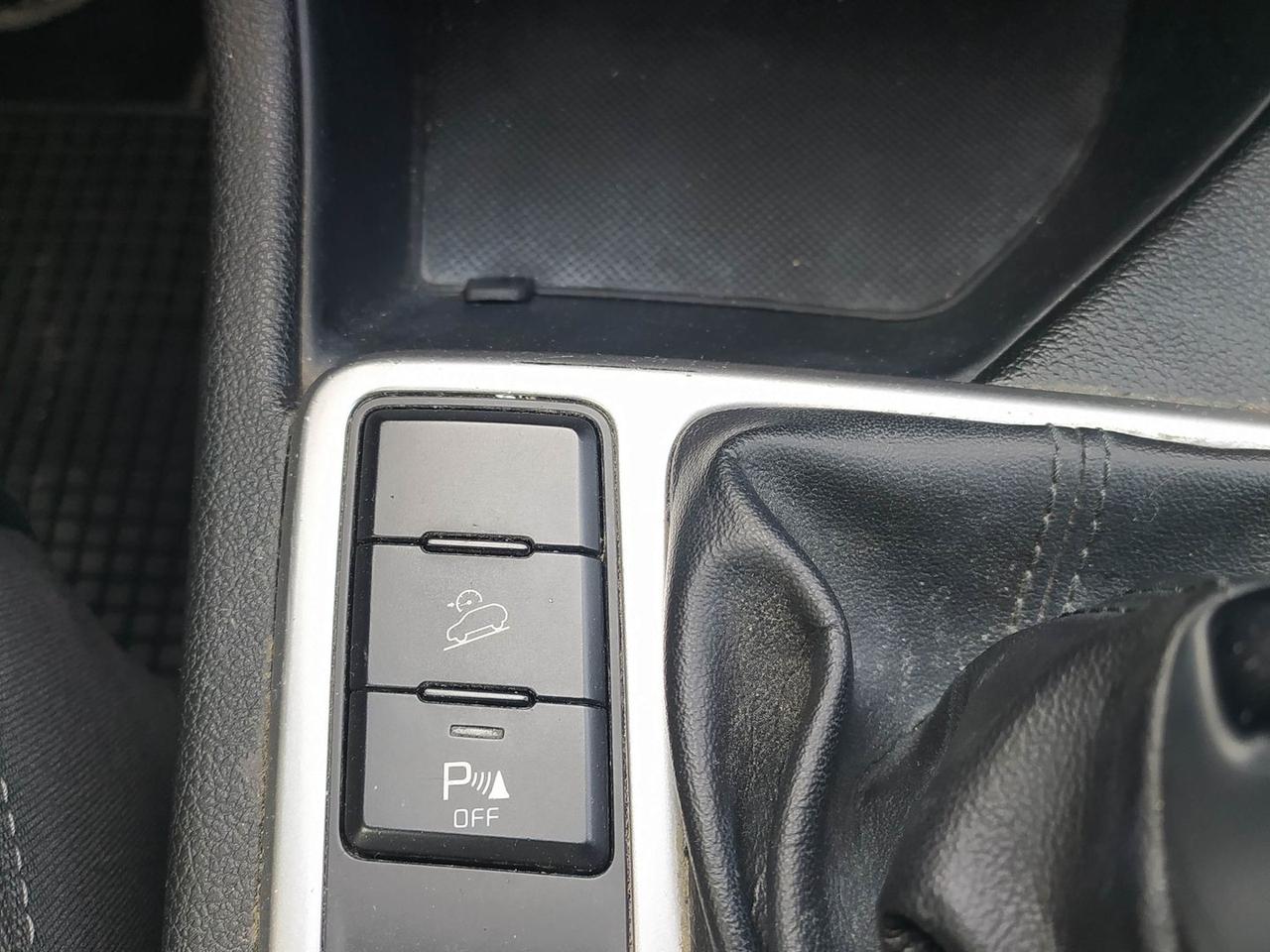 Kia Sportage Cool 1.6 GDI #12027