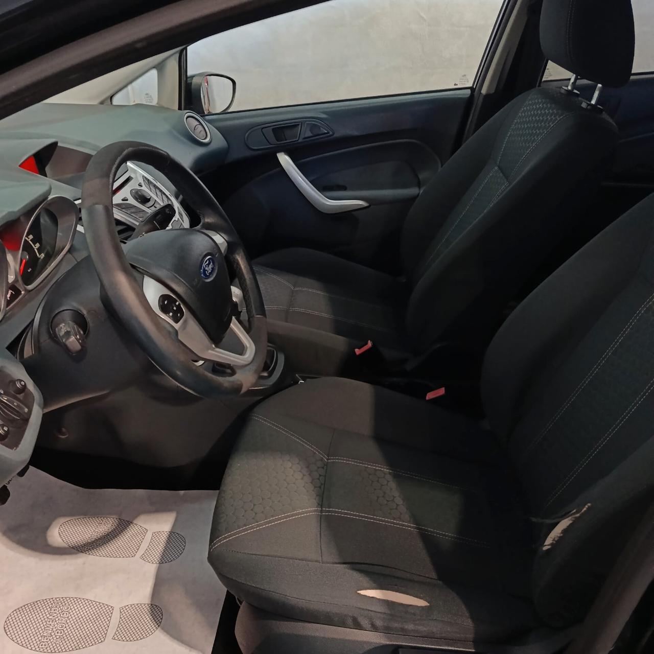 Ford FIESTA 1.4 GPL TITANIUM
