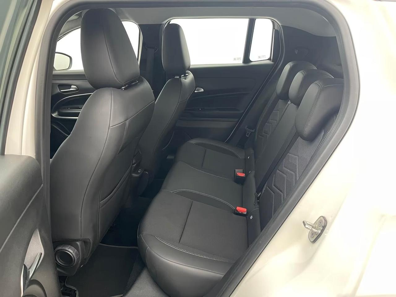 Jeep Avenger 1.2 Turbo 100 CV Altitude