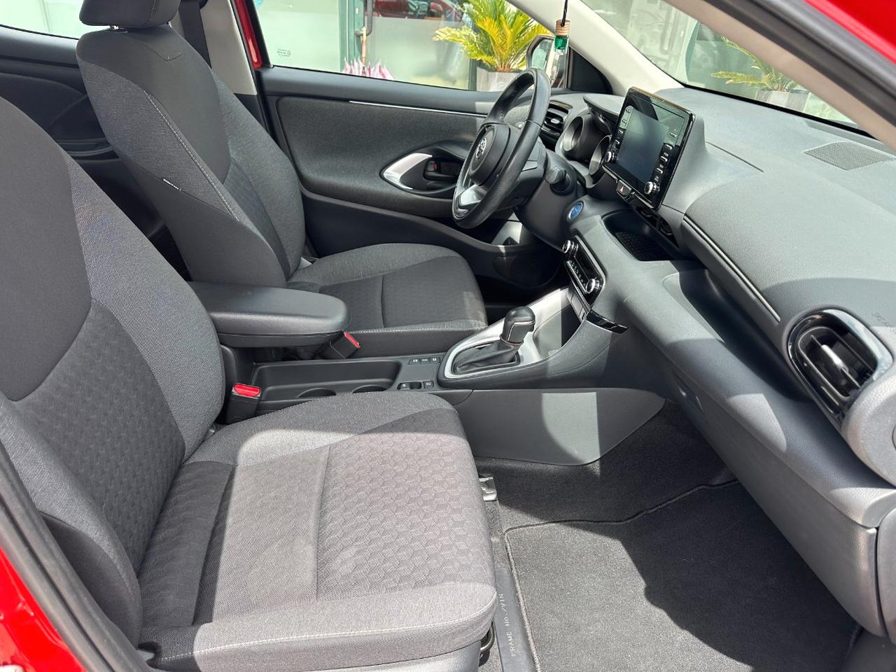 Toyota Yaris Hybrid Trend MY22 KM 23000